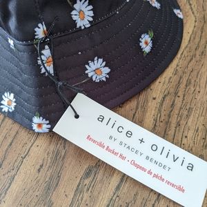 Alice + Olivia Daisy Bucket Hat